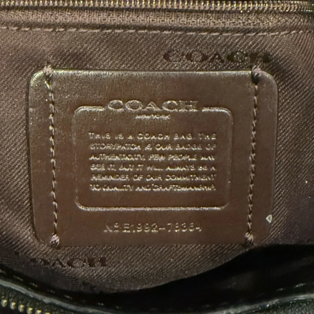 Coach Elegant Black Leather Tote Bag - Picture 7 of 7